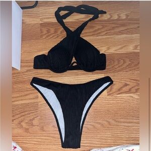 Bikini Set Criss Cross Halter Underwire Bra & High Cut Bottom